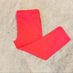 Fabletics Solid Powerhold Capri